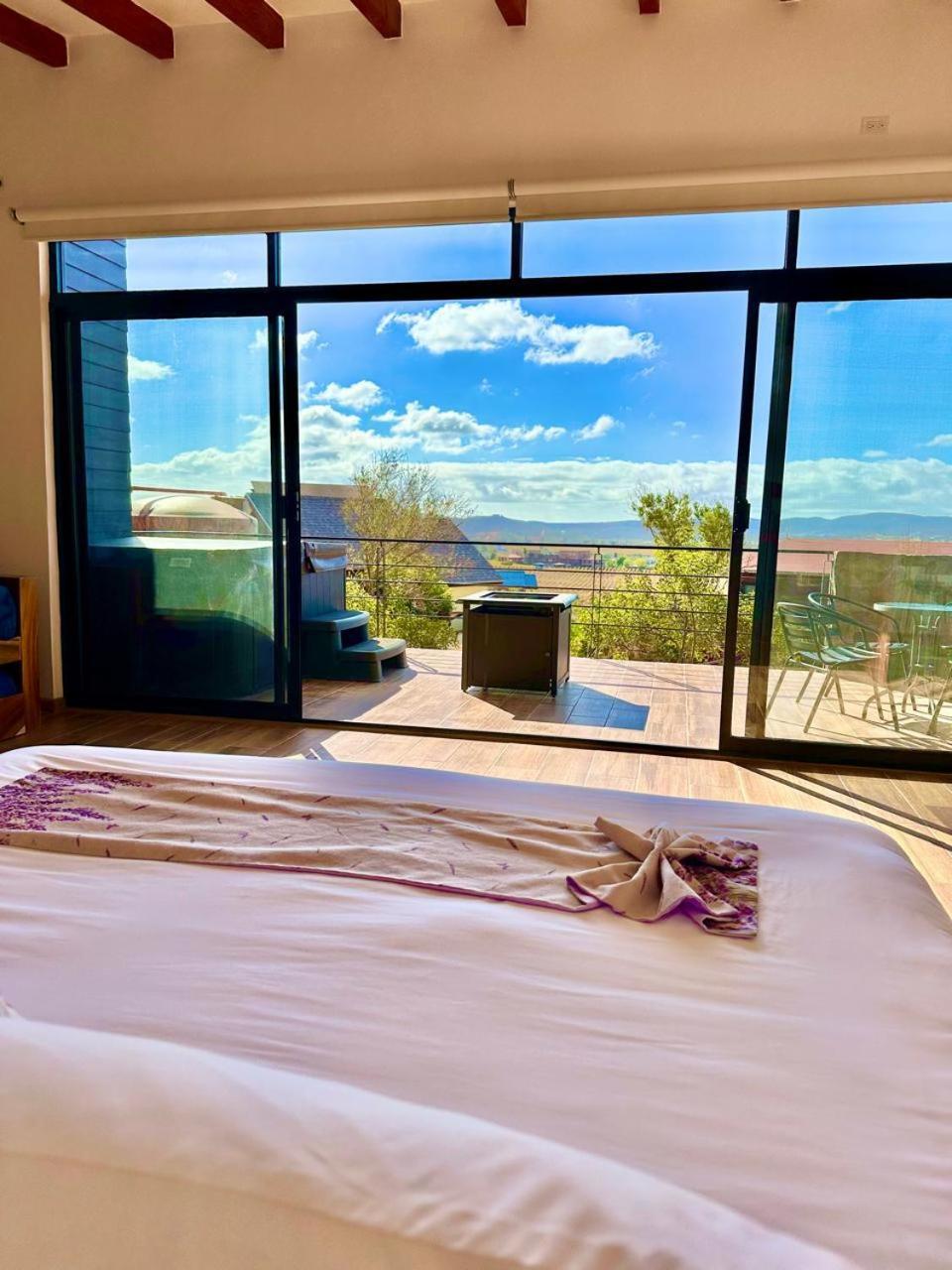 Siempre Valle Hotel Boutique Valle de Guadalupe Exterior photo